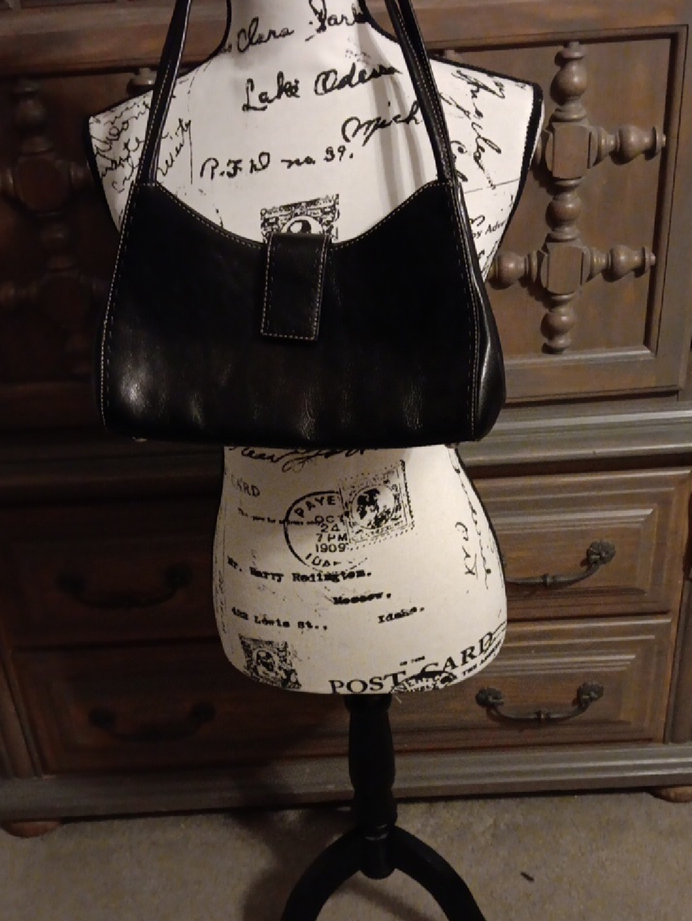 Women's Black Leather Shoulder Bag with Contrast Stitching